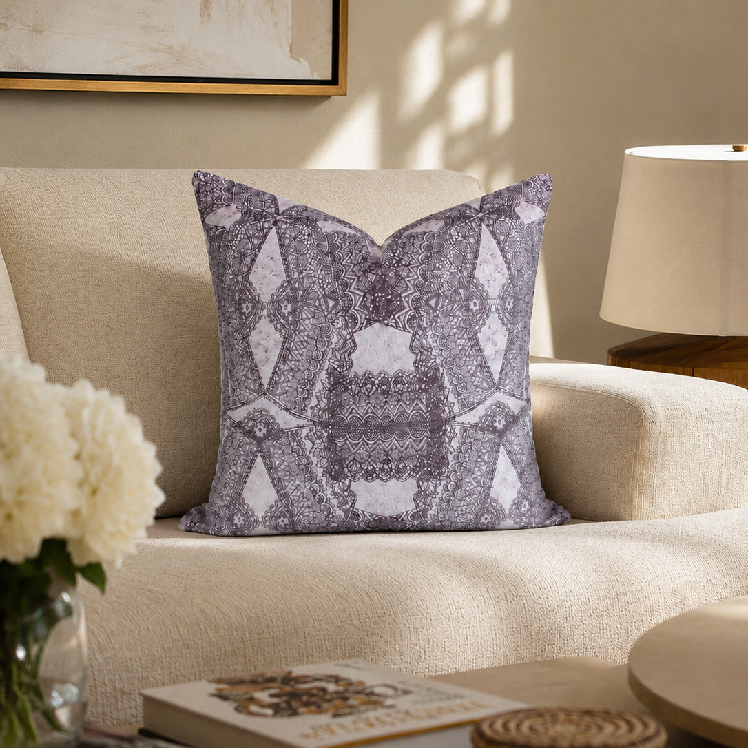 Square Pillow Cover 20" x 20" - Patricia / Jimmy 09