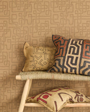 Load image into Gallery viewer, Solange
