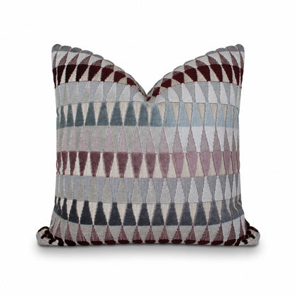 Square Pillow Cover 20" x 20" - Pinaculo - Violeta / Jimmy