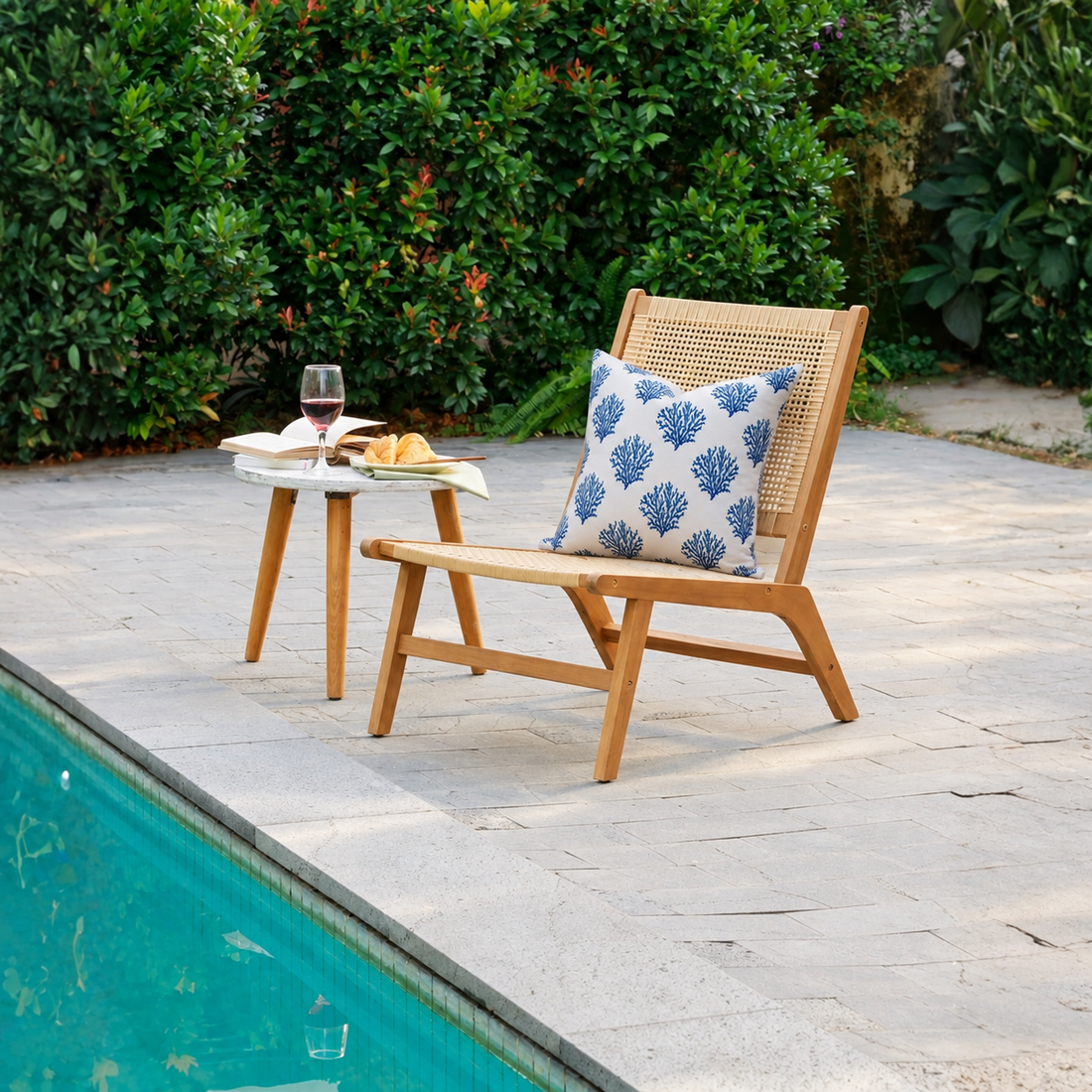 Outdoor Pillow Cover 20" x 20" - Coral Way / Max Cotton