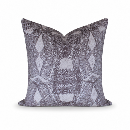 Square Pillow Cover 20" x 20" - Patricia / Jimmy 09