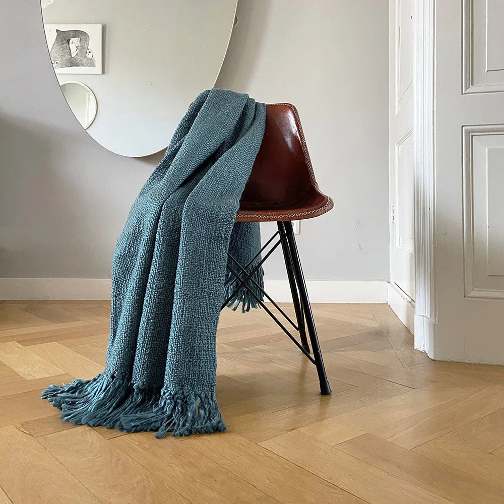 Throw - Dark lead blue solid